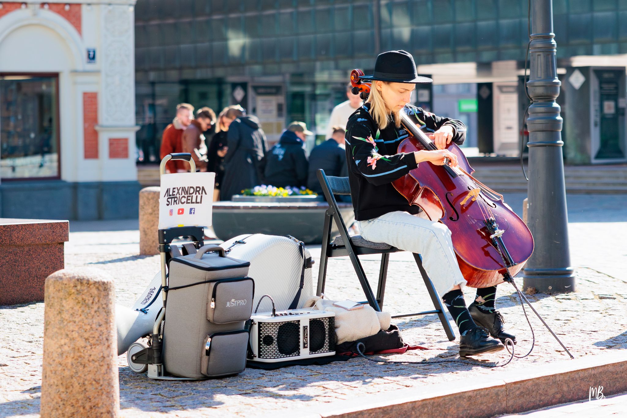 2024   Riga   MB 325